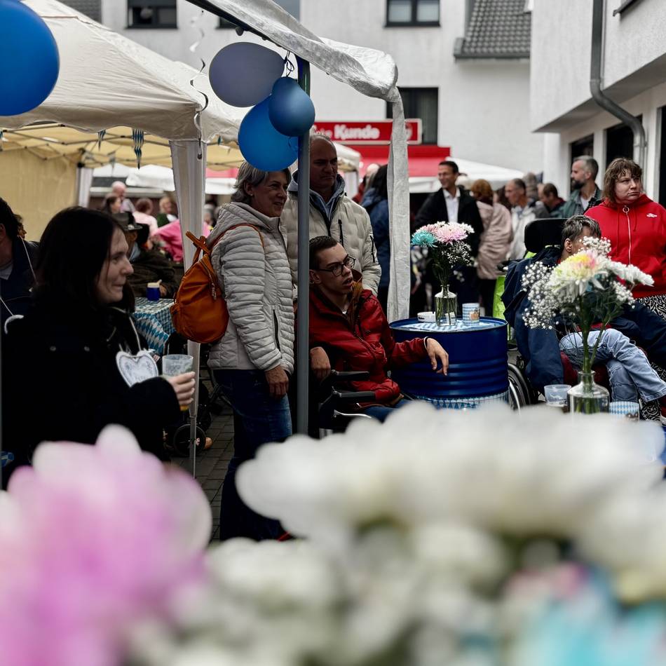 Betreutes Wohnen in Langenfeld: Lebenshilfe feiert Eröffnung des Wohnhauses Gladbacher Straße