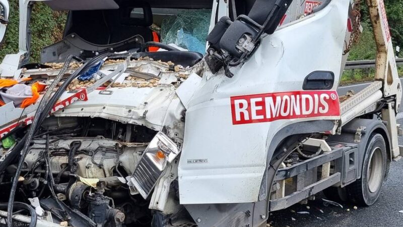 Unfall auf der A3: Lkw fährt auf Sattelzug auf