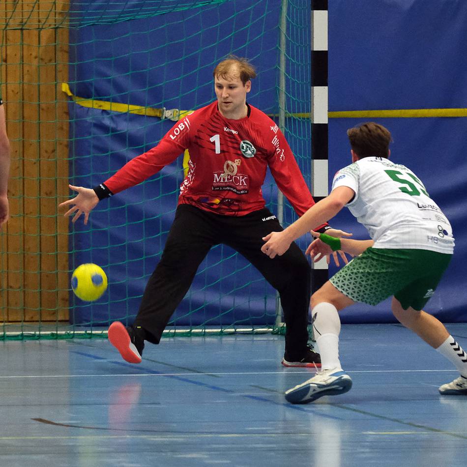 Klarer Auswärtssieg: Der TuS 08 Lintorf fühlt sich wohl in der Spitze