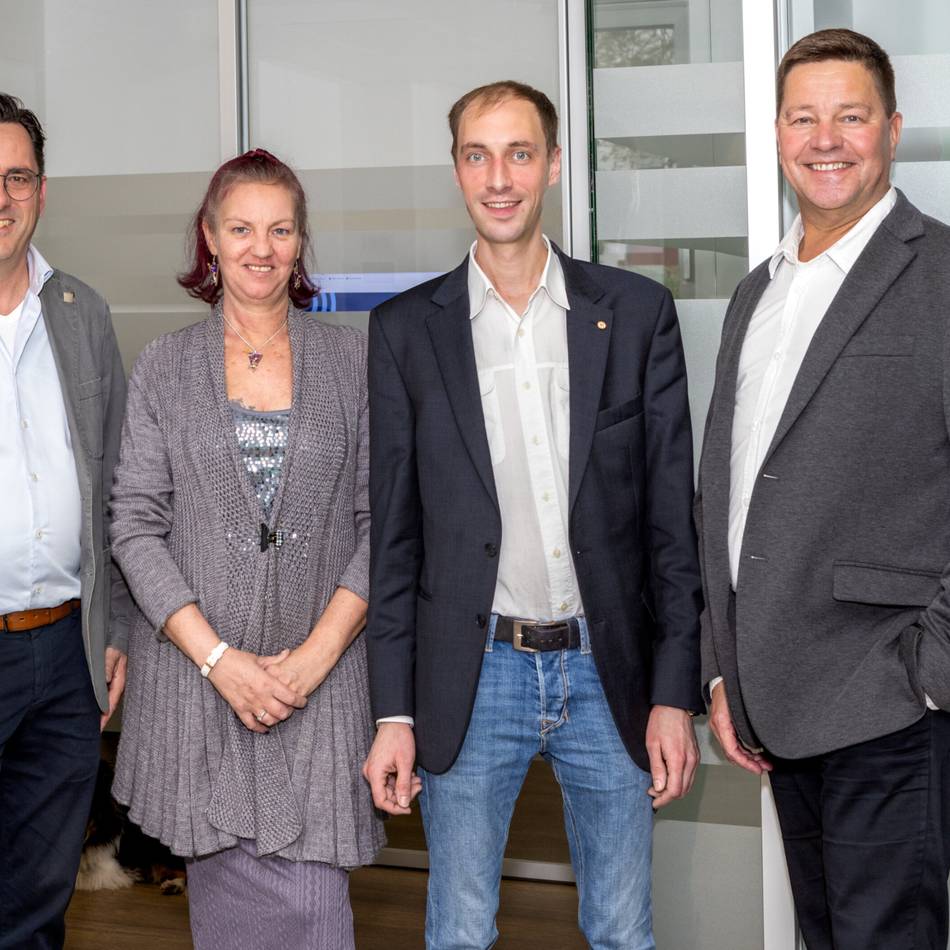 Engagement in Mettmann: Bauverein spendet Einnahmen aus Jubiläumsfeier an die Tafel