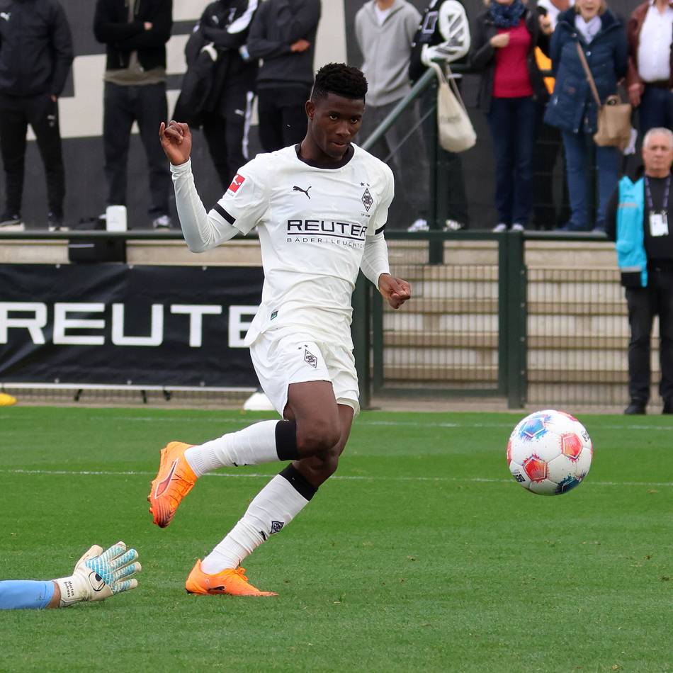 Fünf Tore in fünf Spielen: Was Borussias U19-Knipser Iaia Manco Danfa auszeichnet