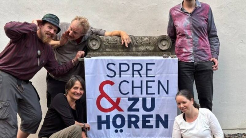 Gegen die Spaltung der Gesellschaft: Neues Dialogformat in Dinslaken – einfach nur zuhören