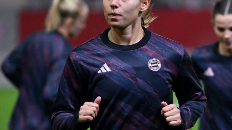 Schock-Diagnose für Fußballerin: Nationalspielerin Oberdorf fällt mit erneutem Kreuzbandriss lange aus