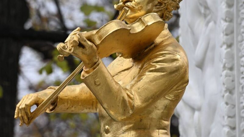 200. Geburtstag: Strauss-Jahr: Neue Werke von John Williams und Max Richter