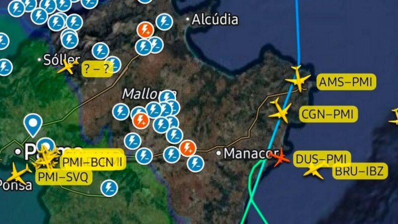 Deutsche Flieger kreisen, Flüge annulliert: Unwetter sorgen für Verspätungen am Mallorca-Flughafen