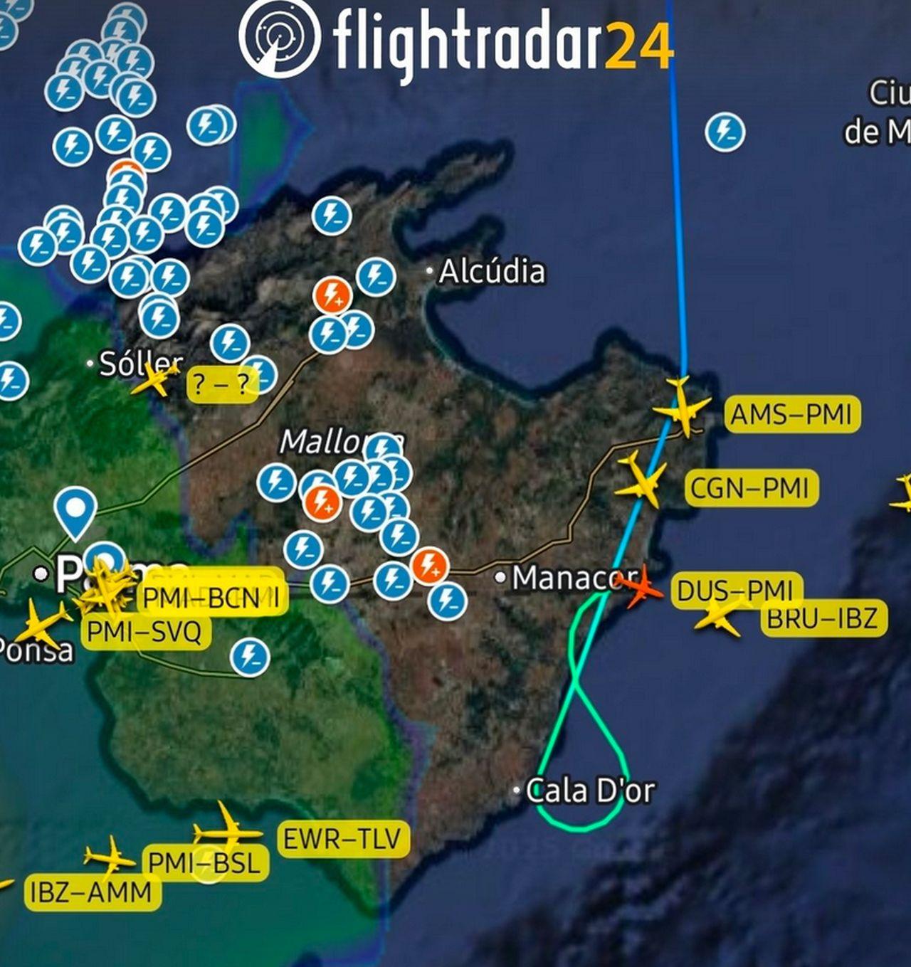 Deutsche Flieger kreisen, Flüge annulliert: Unwetter sorgen für Verspätungen am Mallorca-Flughafen