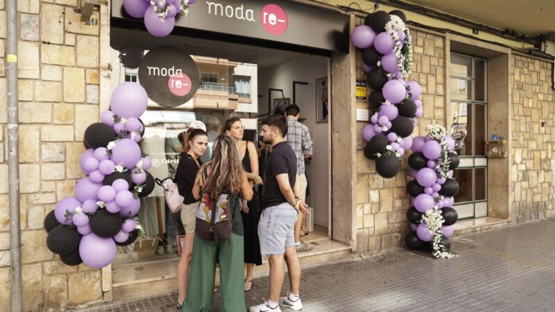 „Moda re“-Boutiquen: Hier bekommen Sie günstige Second-Hand-Klamotten auf Mallorca