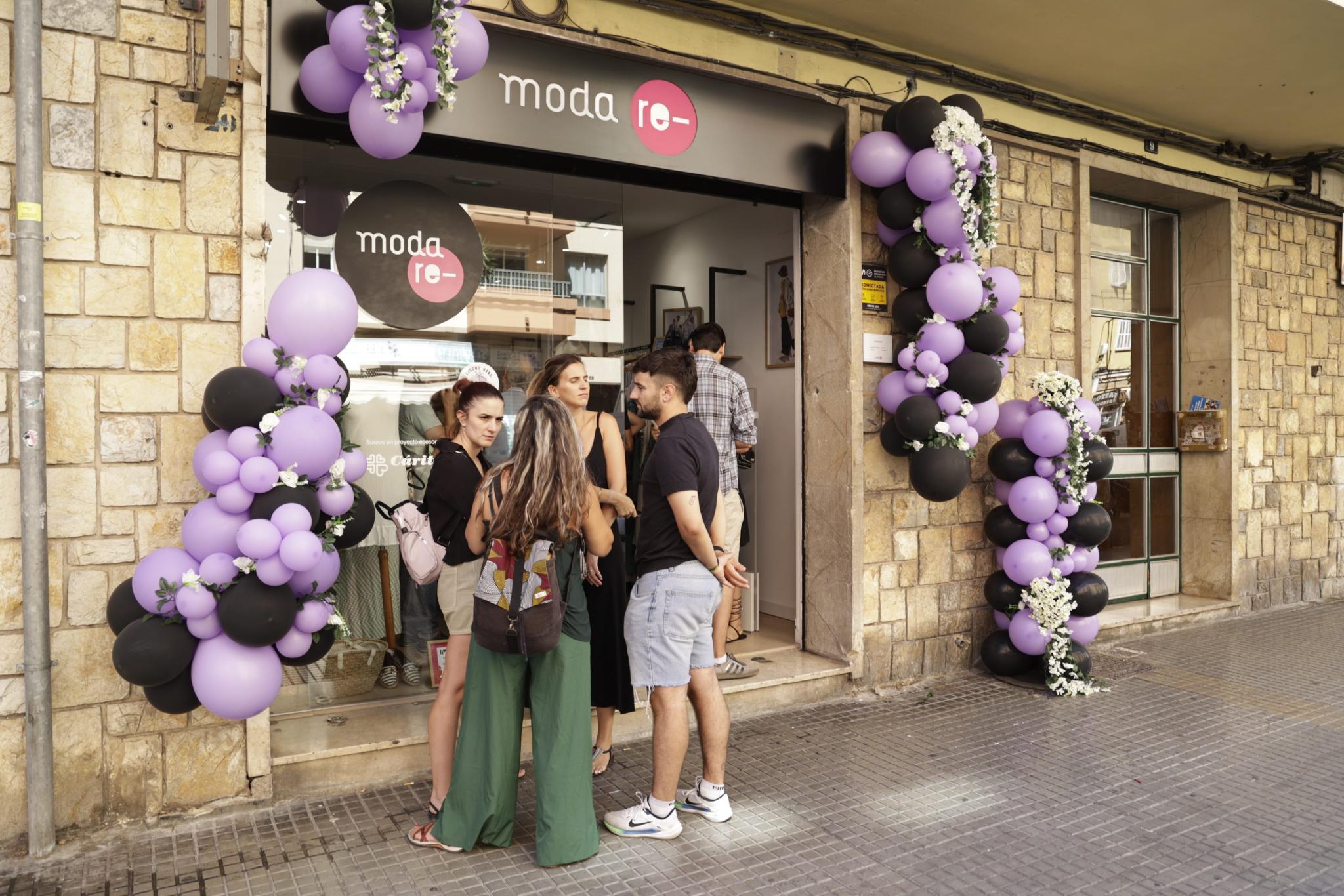 „Moda re“-Boutiquen: Hier bekommen Sie günstige Second-Hand-Klamotten auf Mallorca