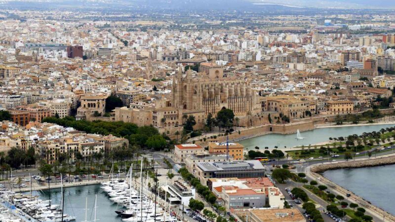 Wetterbericht: Leicht bewölkt und angenehme Temperaturen in Palma am 9. November 2025