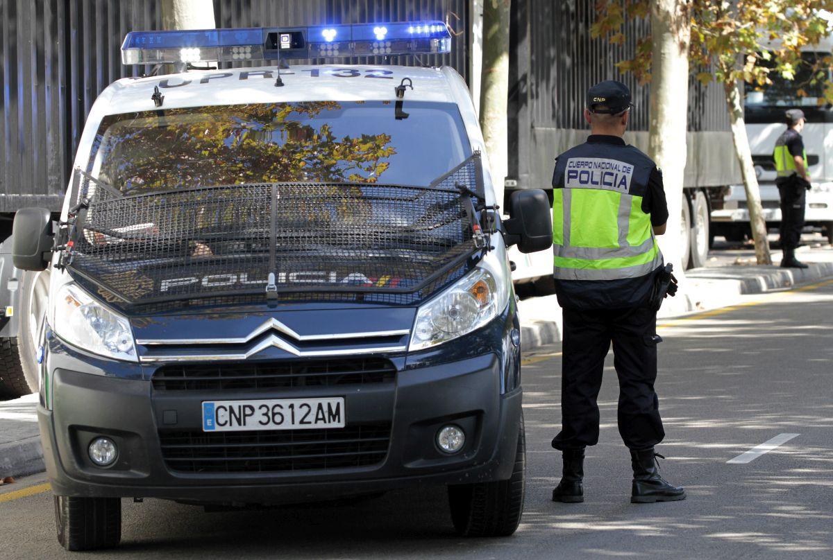 Wegen einer 56.000-Euro-Uhr: Mann im Eingang seines Hauses in Palma überfallen