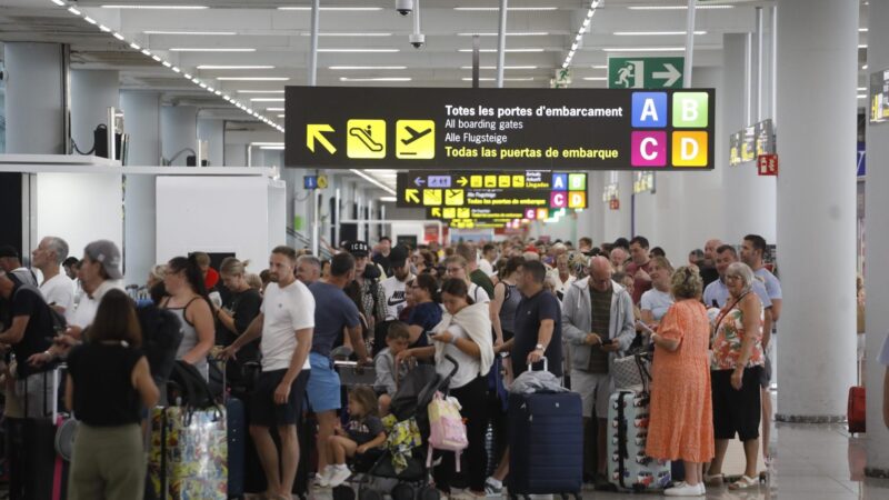 Reiseagenturen warnen: Aktuell gibt es so viele überbuchte Mallorca-Flüge wie nie zuvor