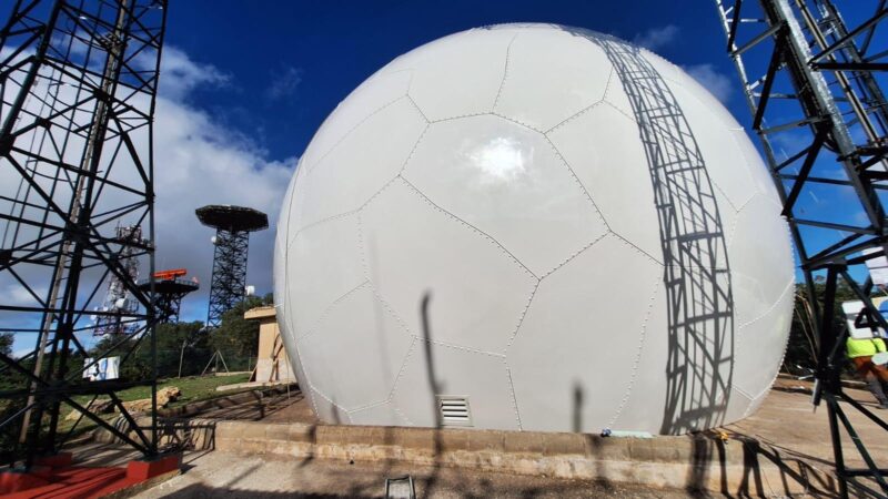 Operation Überwachung: Plötzlich steht eine neue riesige Radar-Kugel auf berühmtem Mallorca-Tafelberg