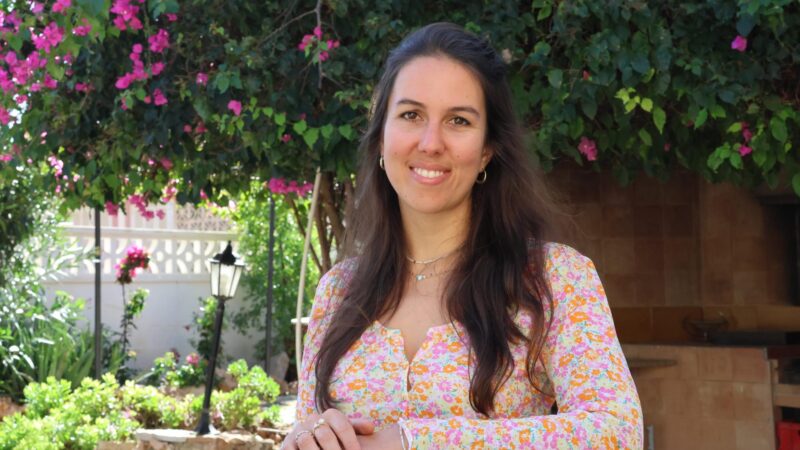 Jung, kreativ, sozial engagiert: So tickt die neue deutsche Pfarrerin auf Mallorca