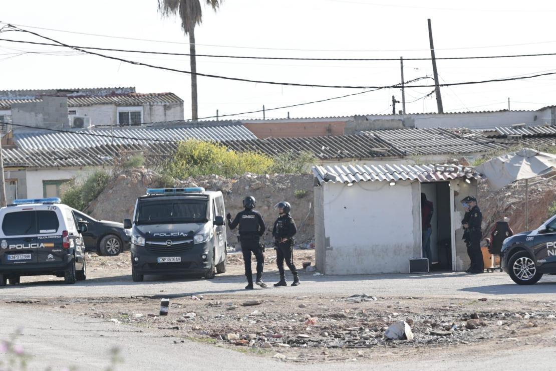 Hütten sollen plattgemacht werden: Stadt Palma rückt mit Baggern im Drogenviertel Son Banya an