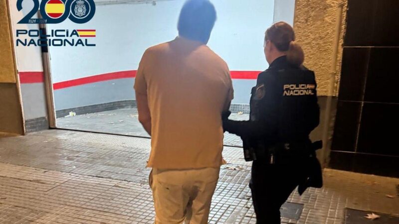 55.000 Euro in Spielsalon ausgegeben: Mann auf Mallorca wegen Betrugs an Arbeitskollegen festgenommen