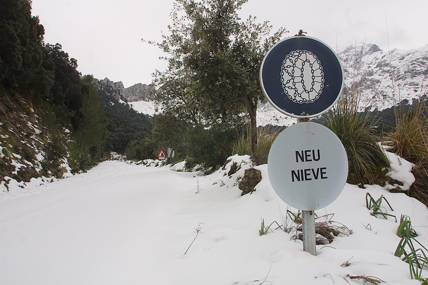 Kleine Hagelkörner sogar im Flachland: Wetterchaos auf Mallorca wird heftiger als vorausgesagt