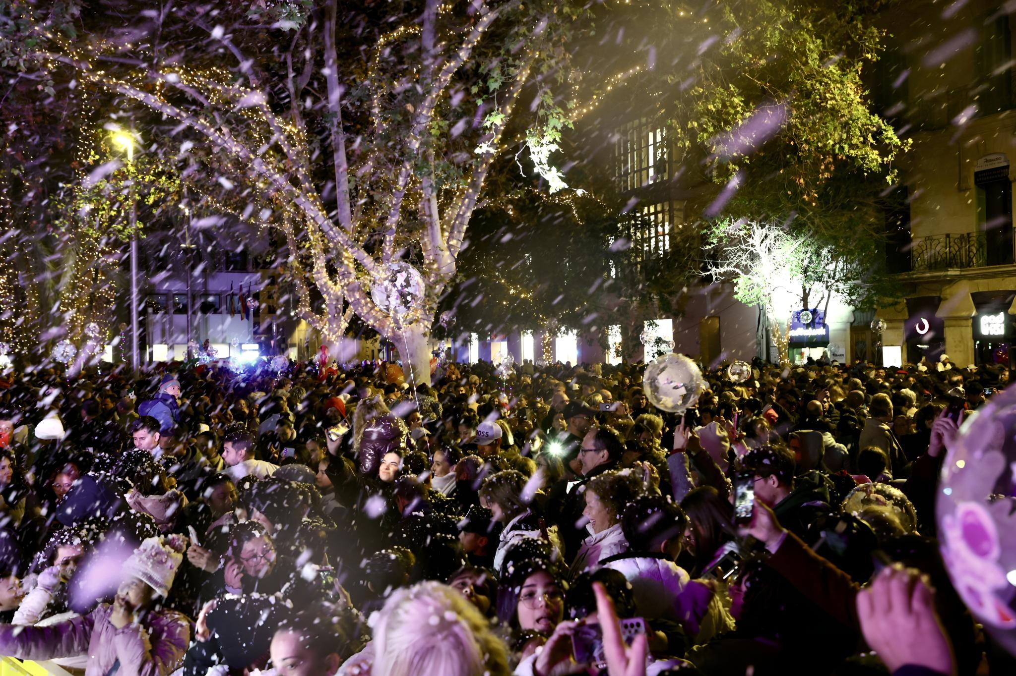 Palma erstrahlt: Rekord-Lichtershow eröffnet magische Weihnachtssaison auf Mallorca