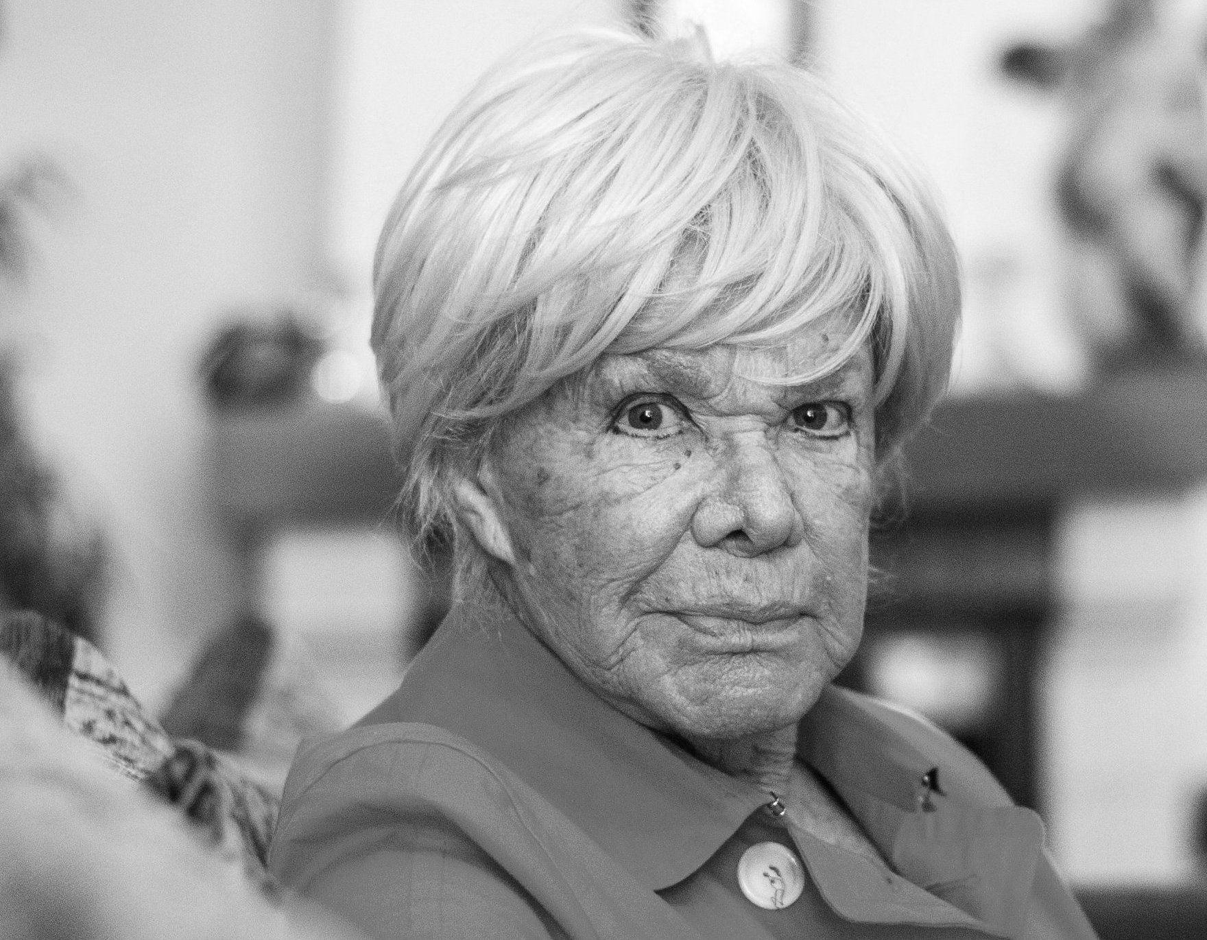 Auf einer Mallorca-Finca pflegte sie jahrelang Tiere: Schauspielerin Ingrid van Bergen ist tot