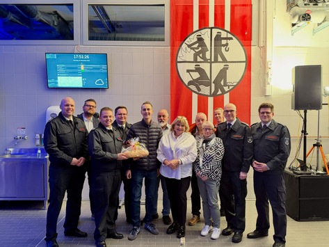 FW Mettmann: Einweihung des neuen Feuerwehrgerätehauses in Obschwarzbach