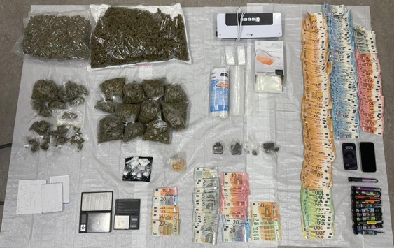 POL-K: 251110-6-K Schwerpunktgruppe entdeckt illegalen Handel mit Kokain und Cannabis – auch Präsenzteam in der Innenstadt erfolgreich