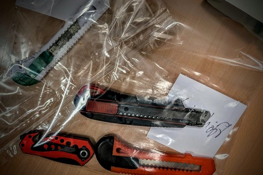 POL-KI: 251117.1 Kiel: Messerverbot – Polizei kontrolliert am Kieler Hauptbahnhof