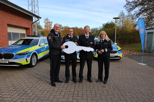 POL-H: Schneller, sicherer, einsatzbereit: Drei neue Streifenwagen für die Autobahnpolizei