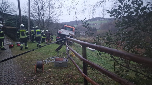 FW-EN: 3 Paralleleinsätze für die Freiwillige Feuerwehr Wetter (Ruhr) am Mittwochnachmittag
