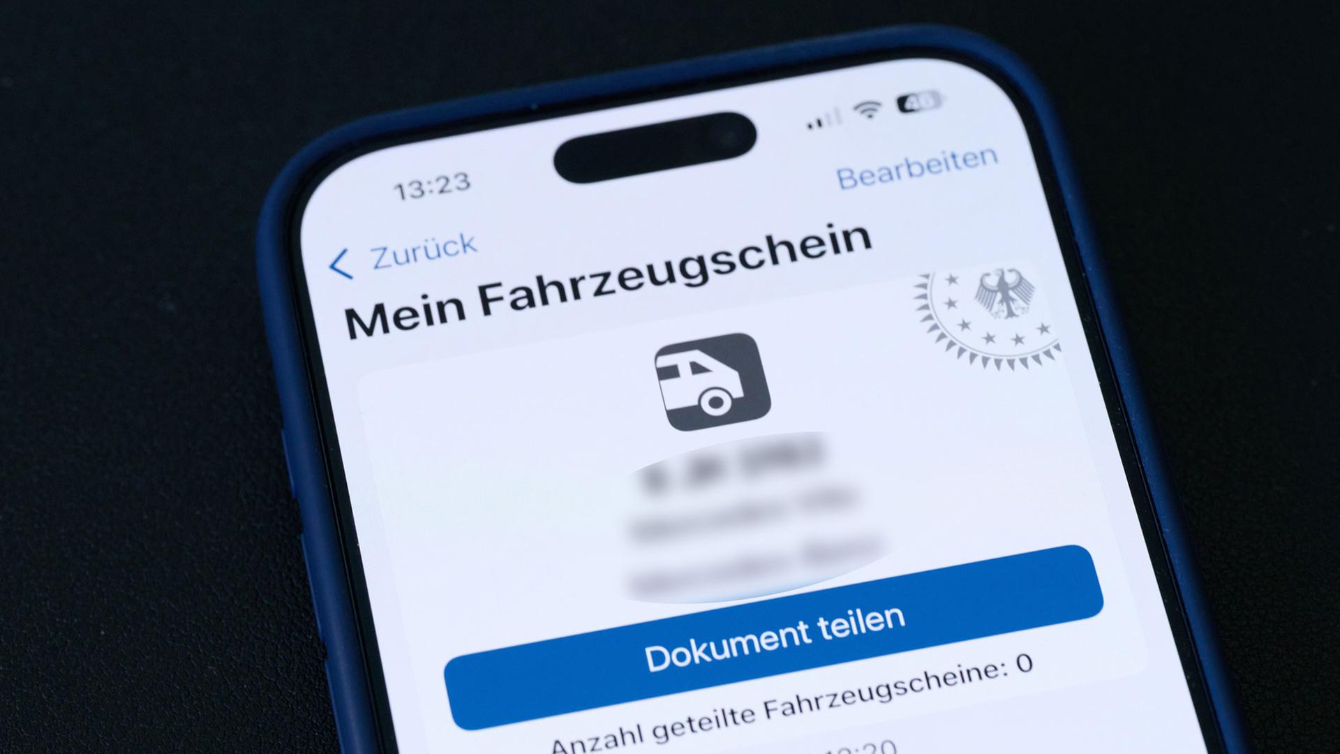 Den Fahrzeugschein gibt es jetzt auch fürs Handy