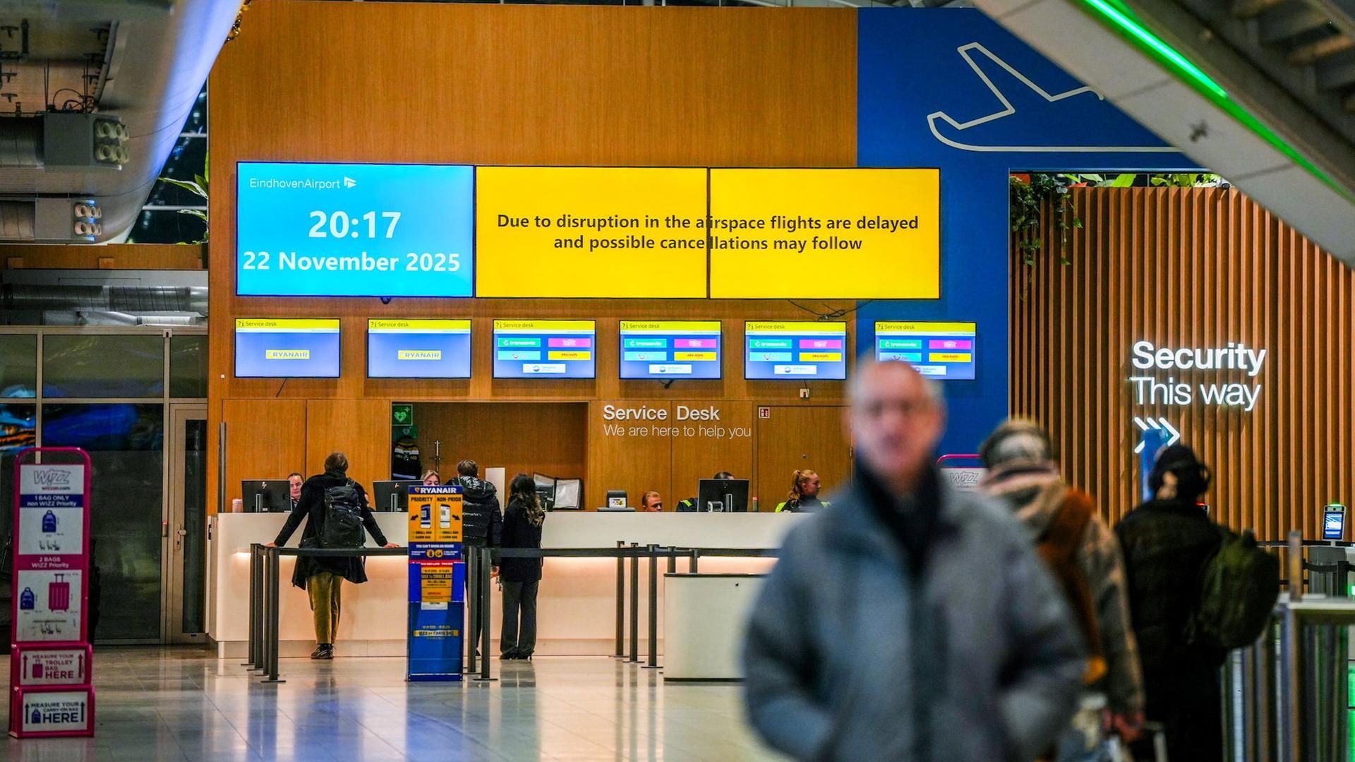 Flughafen Eindhoven nach Drohnensichtungen gesperrt