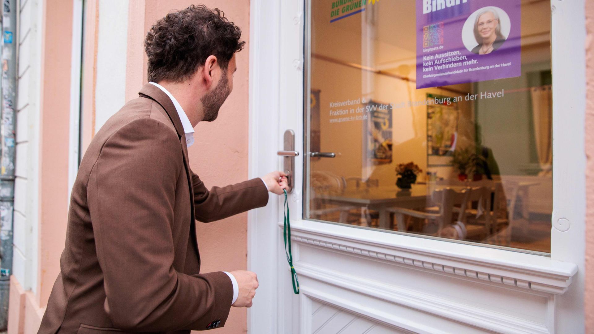 Banaszak eröffnet „Fenster zum Osten“