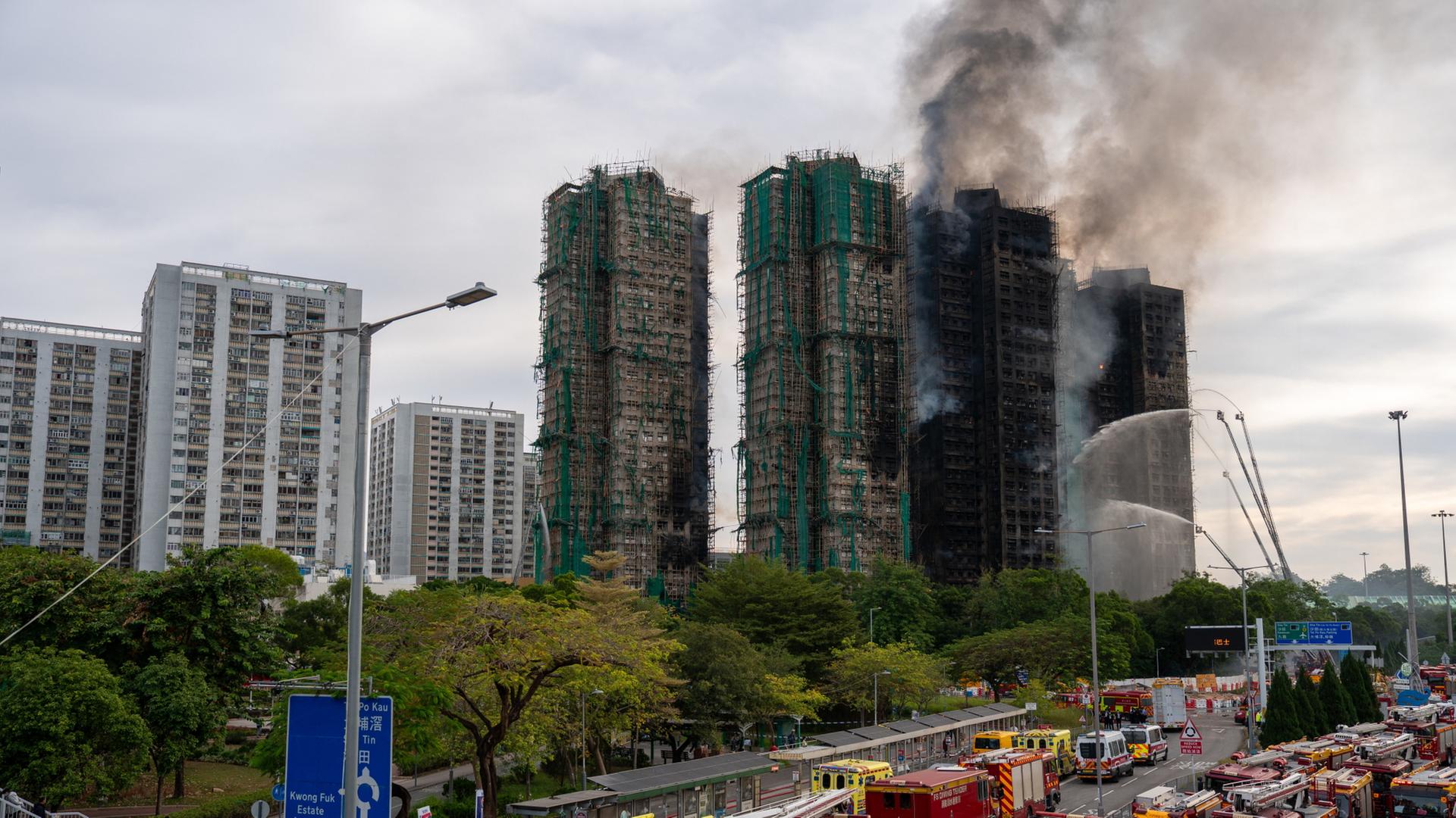 Großbrand in Hongkong: Mindestens 83 Todesopfer bestätigt