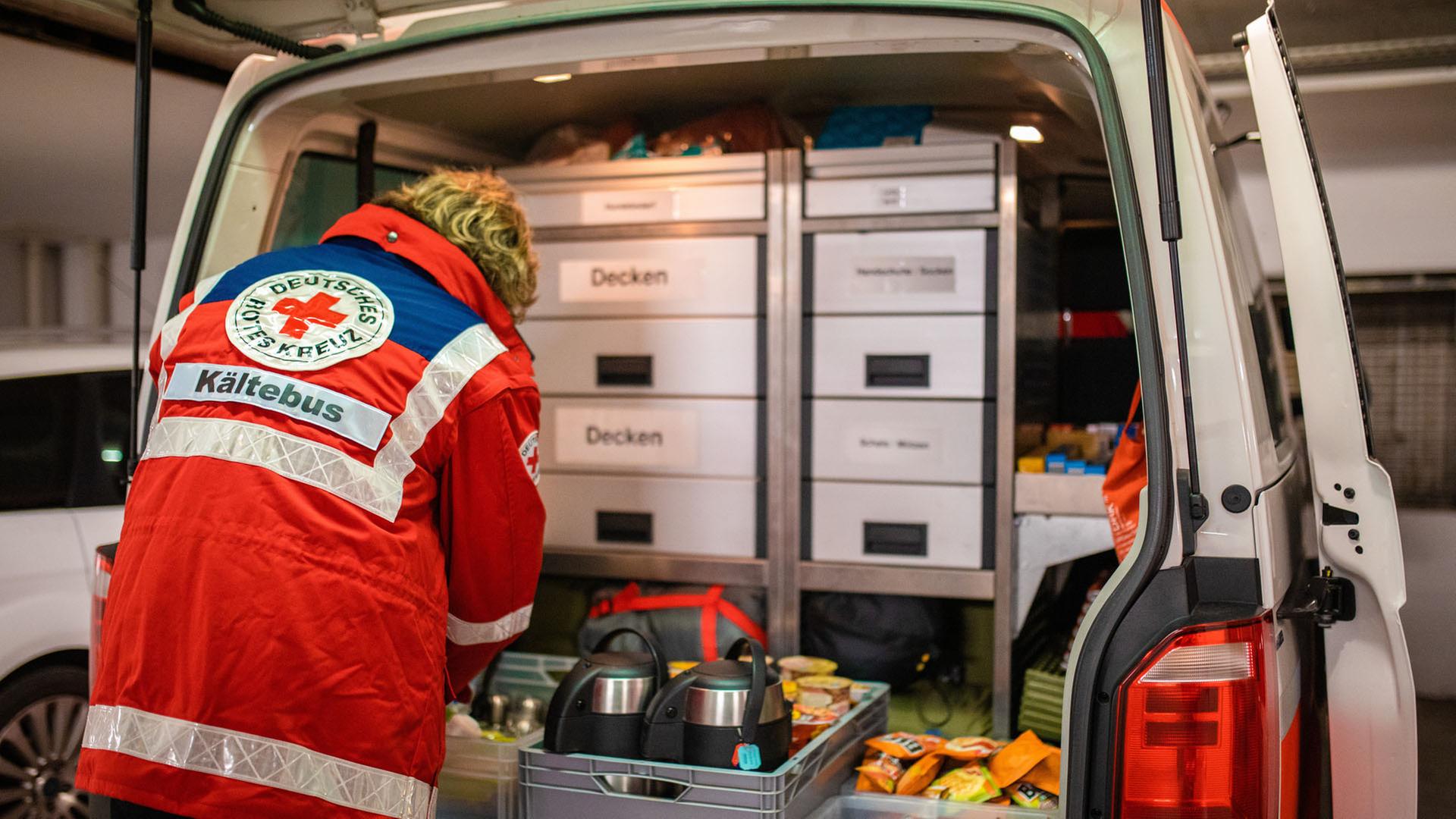 Obdachlosigkeit: Diskussion über ehrgeizige Ziele der Regierung