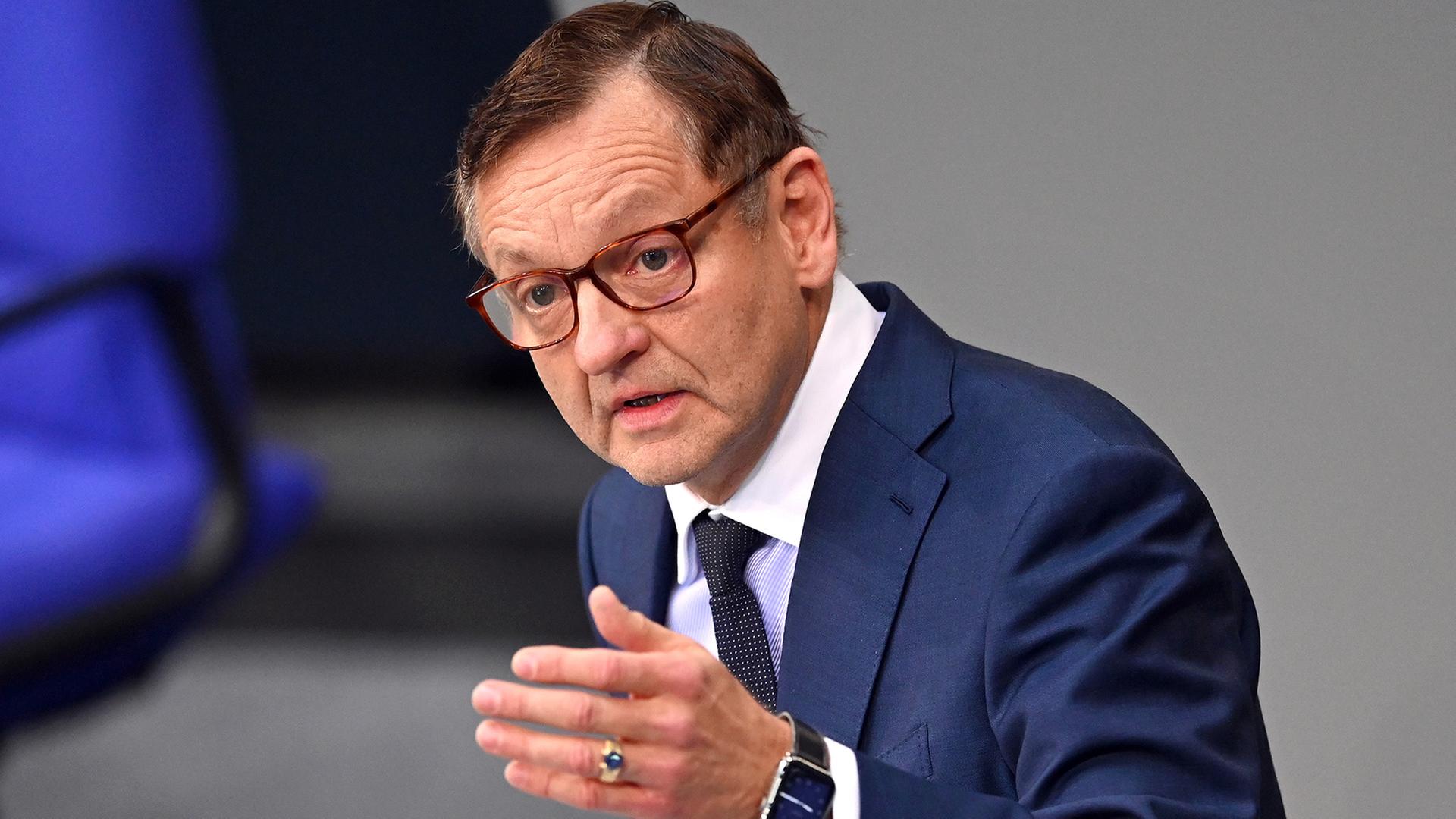 Gab es gezielte Kontokündigungen für AfD-Mitglieder?