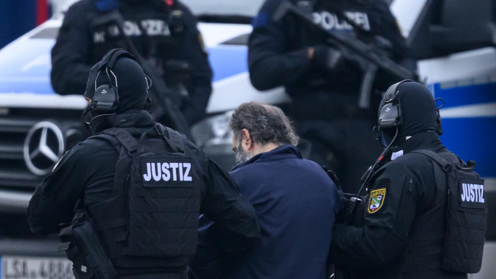 Liveticker: Prozess um Anschlag auf Weihnachtsmarkt hat begonnen