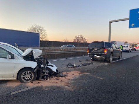 POL-PDNW: Autobahnpolizei Ruchheim – Unfallserie auf BAB 61 fordert mehrere Verletzte