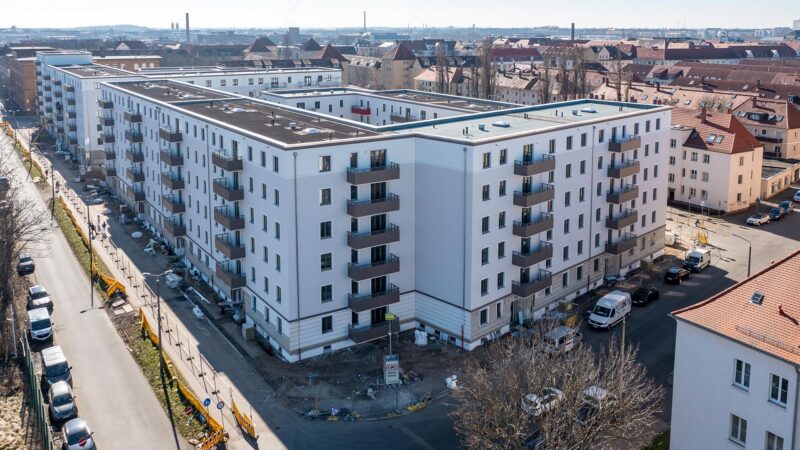 Hubertz will Abgabe von Gutverdienern in Sozialbauten