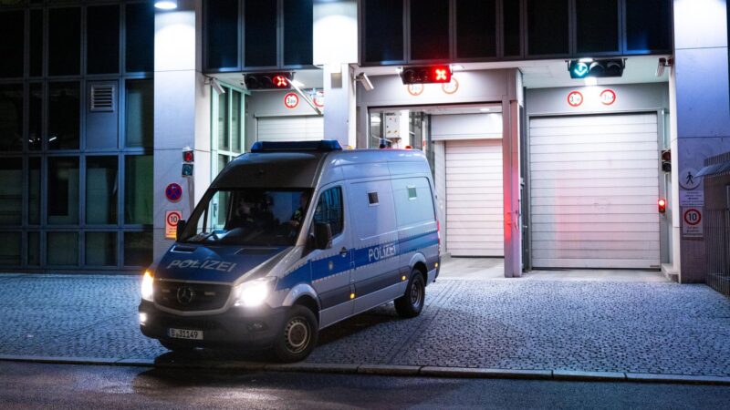 Terrorverdacht: Festgenommener Syrer ist in U-Haft