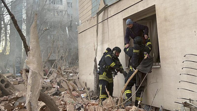 Krieg gegen die Ukraine: EU-Außenminister beraten über Unterstützung