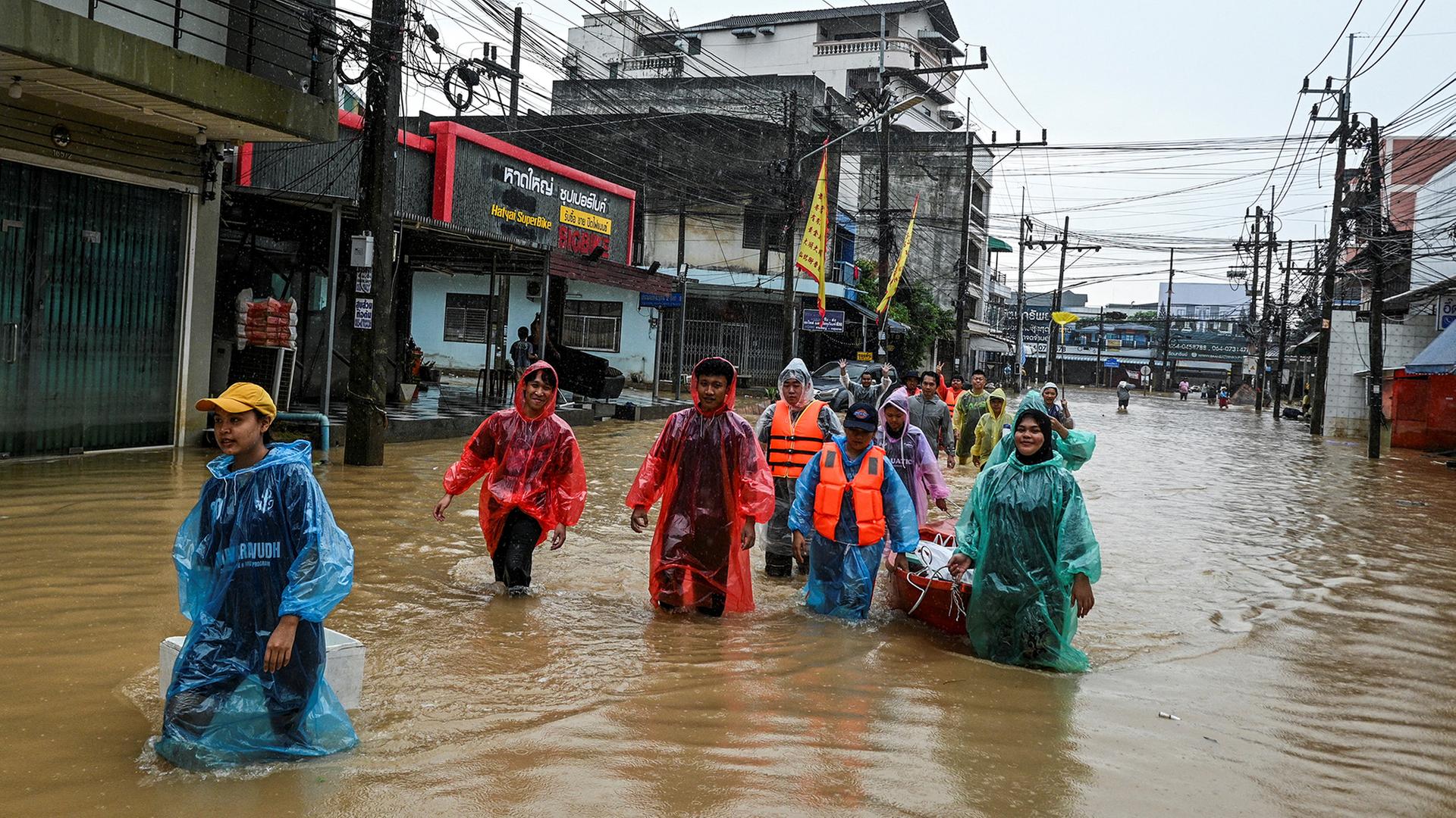 Verheerende Fluten in Südostasien – Opferzahlen steigen