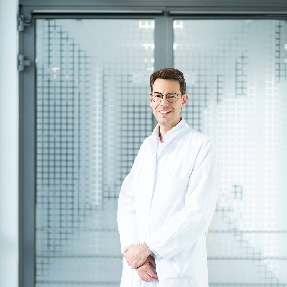 Zwei neue Ärzte am Ev. Krankenhaus Dinslaken: Online-Fragerunde zur Orthopädie live auf Instagram