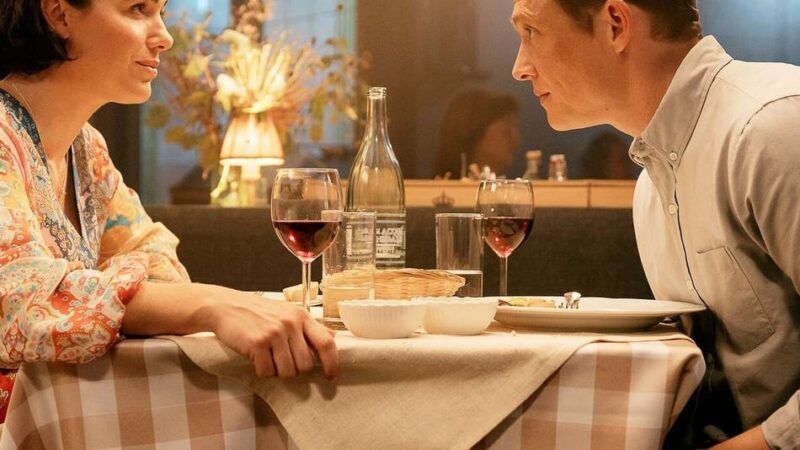 Matthias Schweighöfer in der Hauptrolle: „Das Leben der Wünsche“ – Romanverfilmung bleibt oft zu schemenhaft