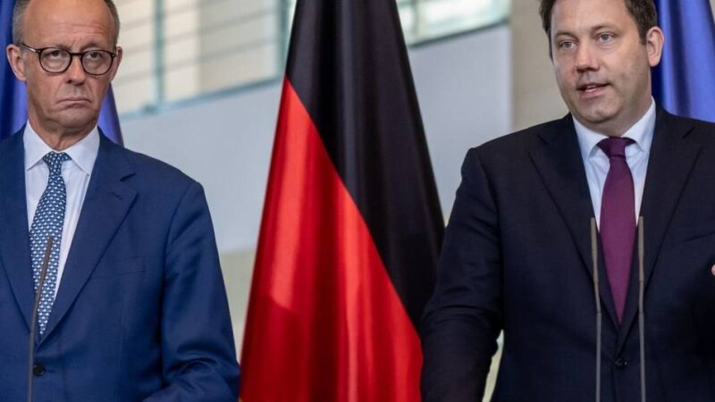 Probleme, Maßnahmen, Reaktionen: Das hat der Stahlgipfel im Kanzleramt konkret gebracht