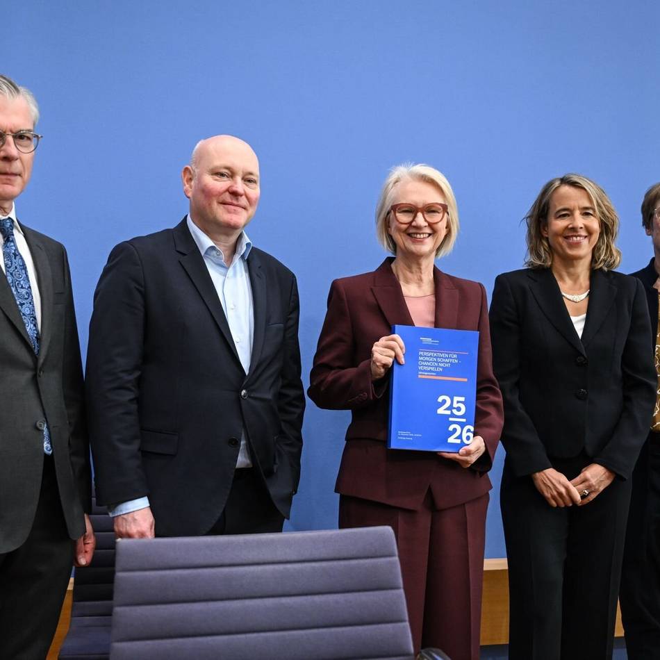 Gutachten der Wirtschaftsweisen: Nur noch 0,9 Prozent Wachstum im nächsten Jahr