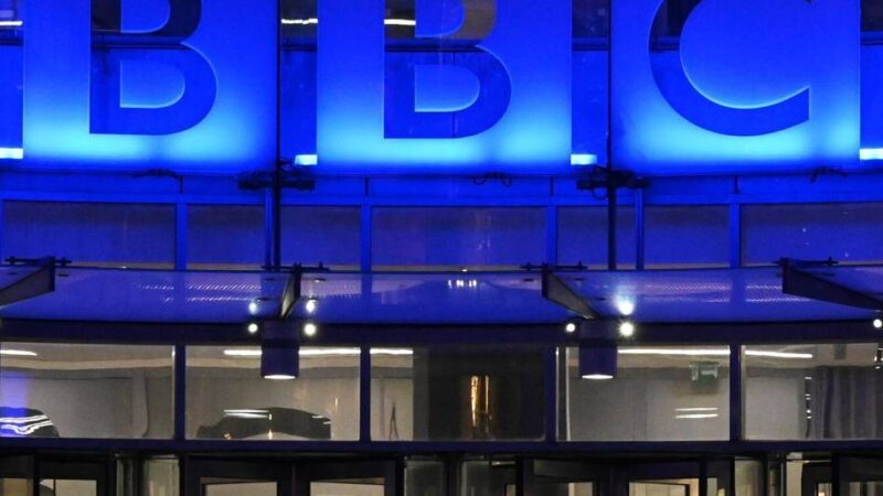 BBC weist Trumps Anschuldigungen zurück: „Keine Grundlage für eine Klage“