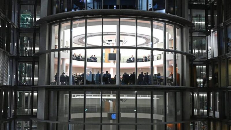 Milliardenkredite: Bundeshaushalt für 2026 steht – noch höhere Kredite