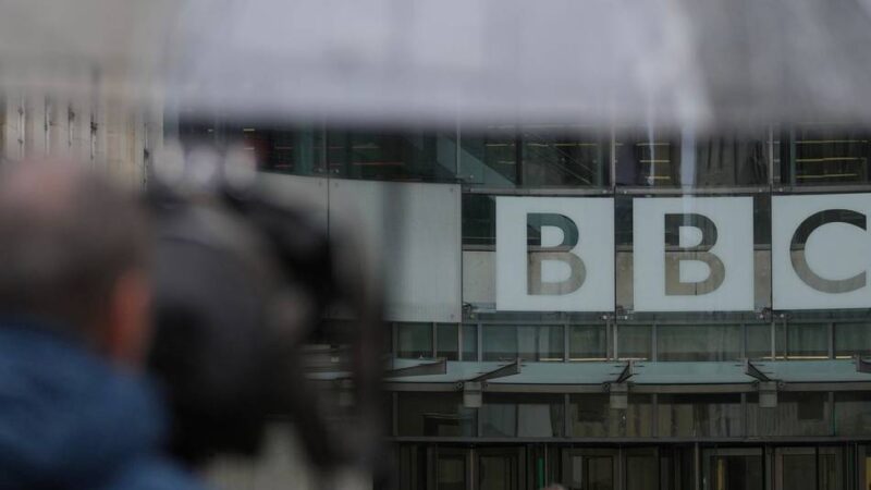 Wegen Zusammenschnitt von Rede: Trump droht BBC mit Milliarden-Klage