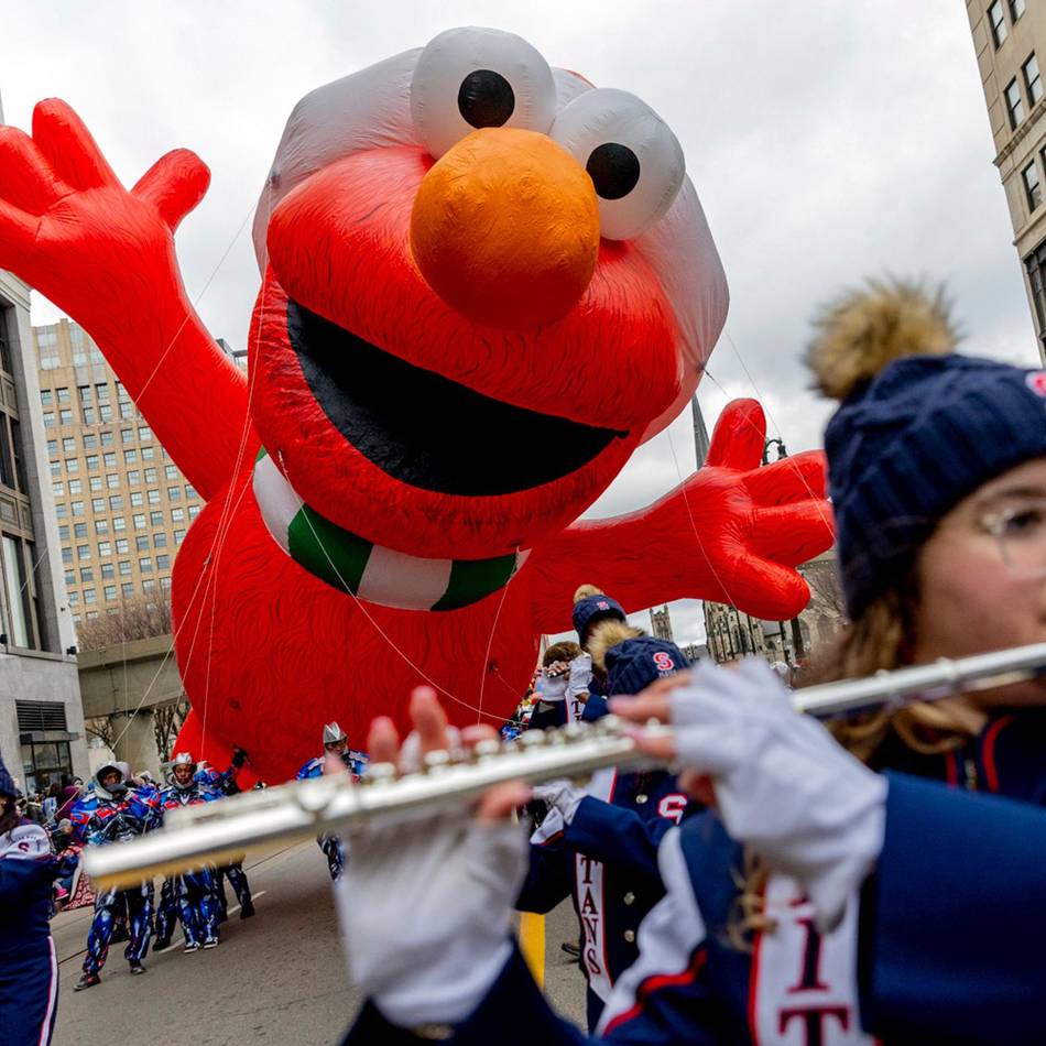 Riesenballons und Tänzer: Hunderttausende bei Thanksgiving–Parade in New York