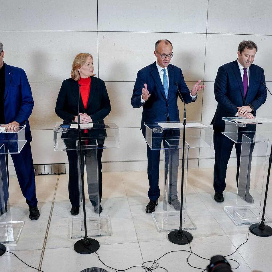 Koalitionsbeschlüsse: Merz kündigt Industriestrompreis für die nächsten drei Jahre an