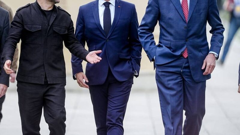 Koalition der Willigen beraten: Ukrainische Armee muss Souveränität der Ukraine verteidigen können