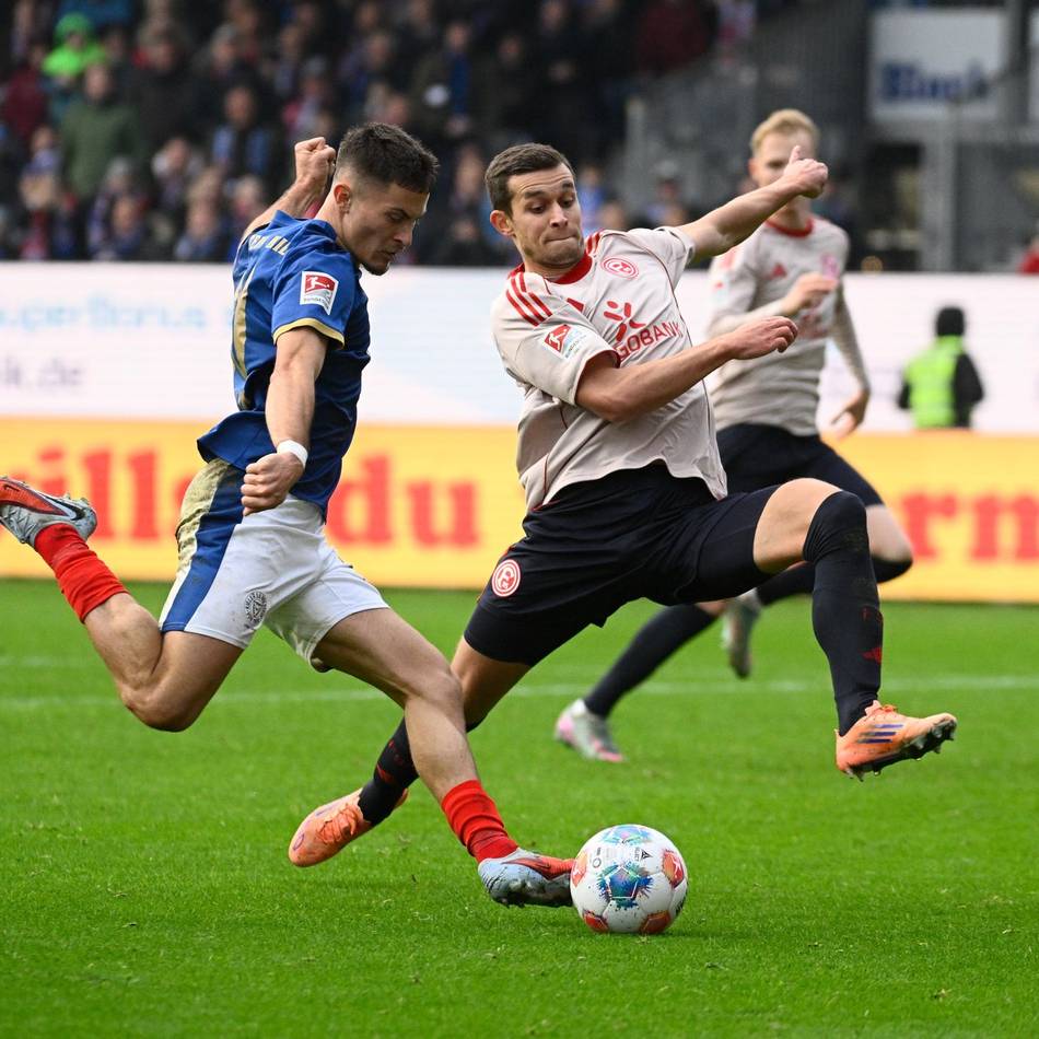Fortuna rutscht auf Platz 15: Angst vor dem Abstieg? Vizekapitän Oberdorf will „nichts schönreden“